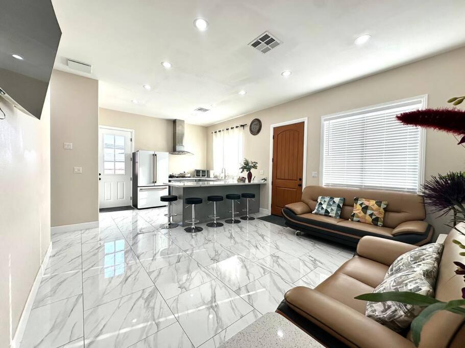 New Renovated House In Little Saigon Villa Midway City Ngoại thất bức ảnh